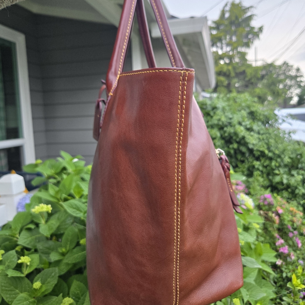 Dooney & Bourke Medium Russel Tote - Picture 2 of 13